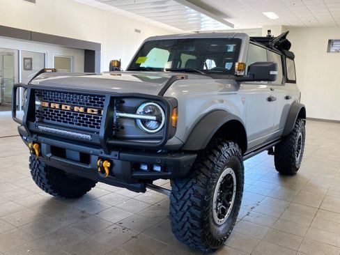 Used 2024 Ford Bronco Badlands AWD/4WD image 5
