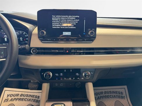 Used 2024 Mitsubishi Outlander SEL image 22