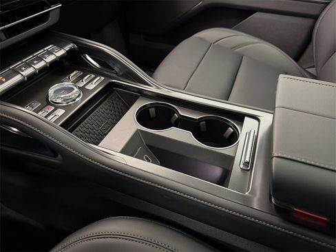 New 2026 Lincoln Nautilus Premier w/ Equipment Group 102A image 32