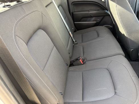 Used 2019 Chevrolet Colorado LT RWD image 13