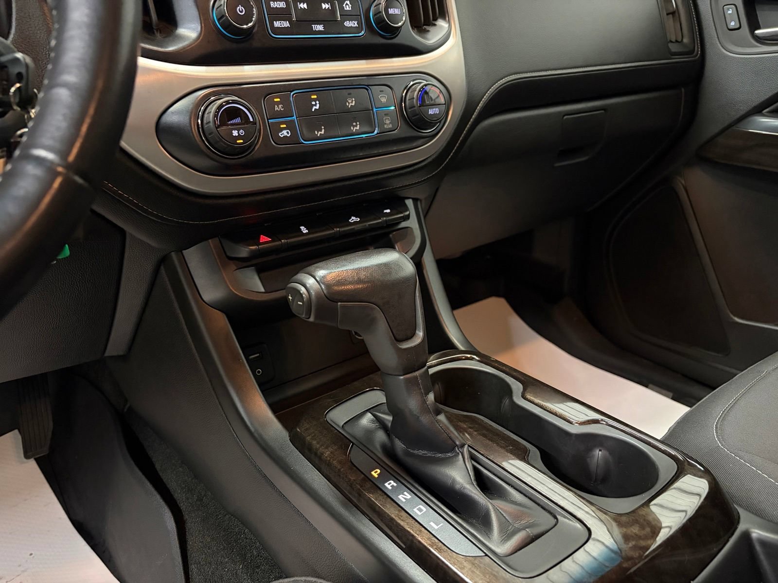 Used 2018 GMC Canyon SLE w/ SLE Convenience Package AWD/4WD image 22