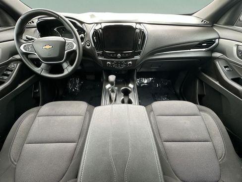 Used 2023 Chevrolet Traverse LT FWD image 39