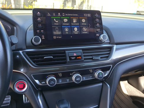 Used 2022 Honda Accord Sport image 22