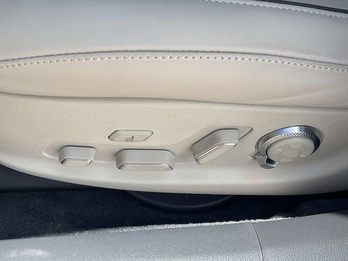 Used 2023 Genesis G80 3.5T Sport image 28