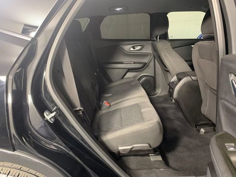 Used 2022 Chevrolet Blazer LT FWD image 36