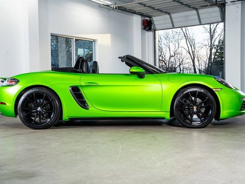 Used 2017 Porsche 718 Boxster S image 5