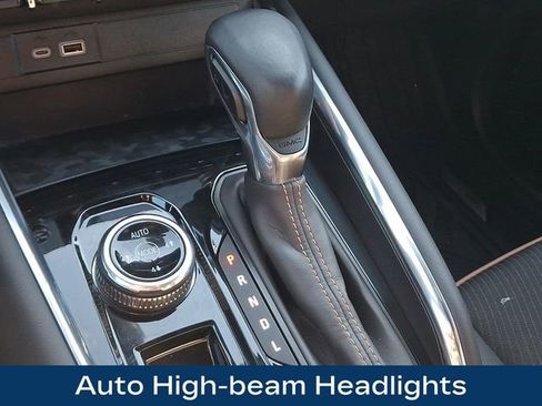 Used 2024 GMC Canyon AT4 w/ Canyon Safety Plus Package image 19