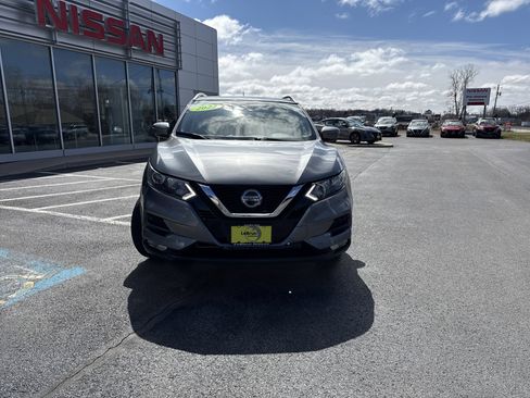 Used 2022 Nissan Rogue Sport SV image 18