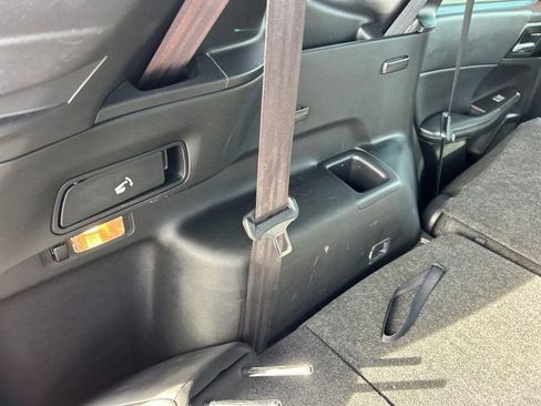 Used 2023 Mitsubishi Outlander SE Black Edition image 49