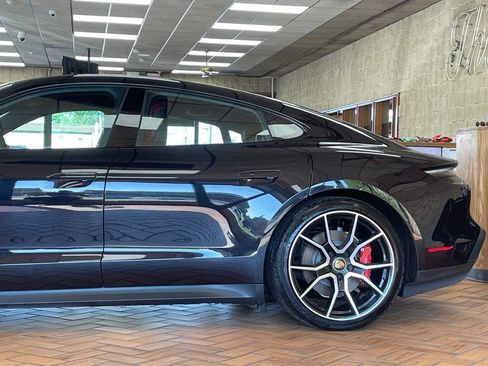 Used 2024 Porsche Taycan 4S w/ Technology Package (P6F) AWD/4WD image 6