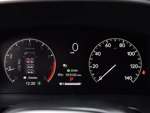 Used 2025 Honda Pilot EX-L image 12