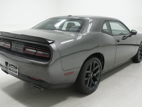Used 2019 Dodge Challenger SXT w/ Blacktop Package RWD image 4