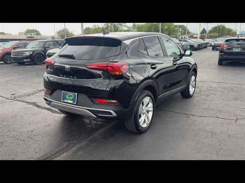 Certified 2024 Buick Encore GX Preferred w/ Comfort Package AWD/4WD image 8