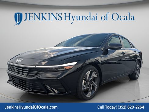 New 2026 Hyundai Elantra Limited FWD image 9