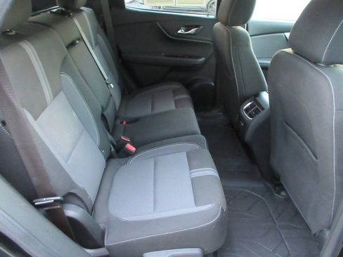 Used 2024 Chevrolet Blazer LT w/ Convenience Package FWD image 17