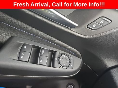 Used 2025 Buick Envista Sport Touring w/ Convenience I Package FWD image 12