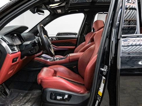 Used 2020 BMW X5 M Competition w/ Executive Package image 4