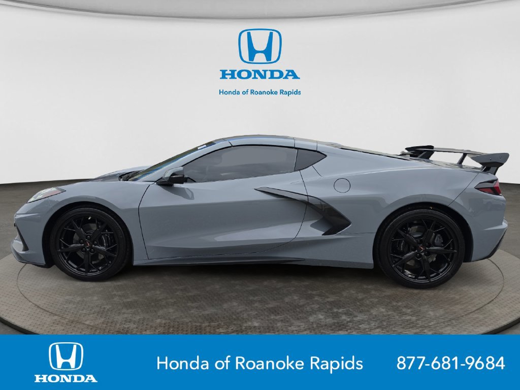 Used 2025 Chevrolet Corvette Stingray Preferred Cpe w/ 2LT RWD image 2