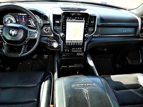Used 2019 RAM 1500 Limited AWD/4WD image 16