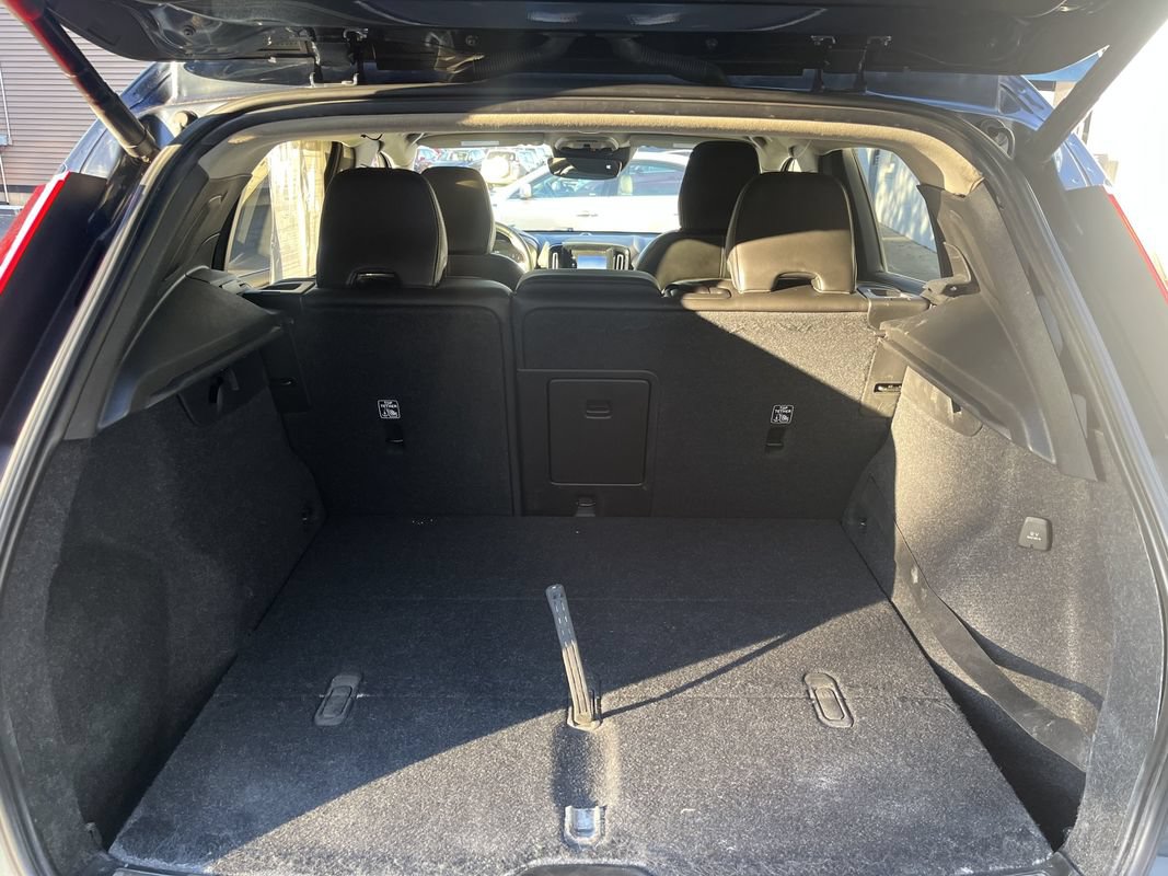 Used 2021 Volvo XC40 T5 Inscription w/ Advanced Package AWD/4WD image 24