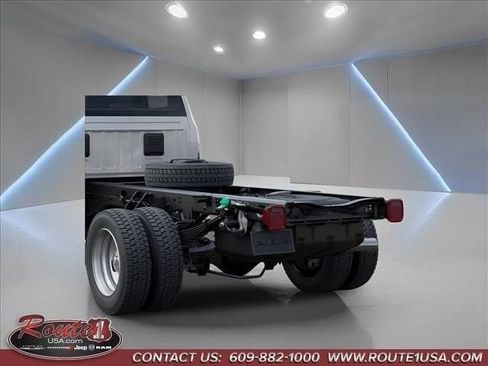 New 2026 RAM 5500 Tradesman w/ Chrome Appearance Group AWD/4WD image 14