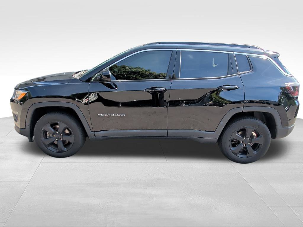 Certified 2019 Jeep Compass Latitude AWD/4WD image 2