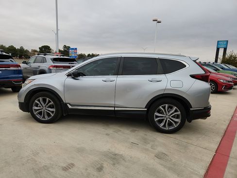 Used 2020 Honda CR-V Touring image 4