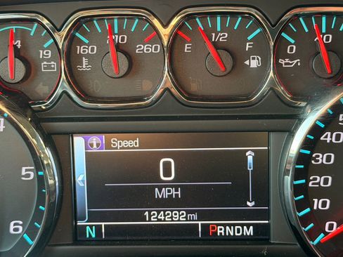 Used 2015 Chevrolet Silverado 1500 LT w/ All Star Edition AWD/4WD image 5