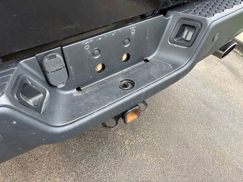 Used 2019 RAM 1500 Classic Warlock AWD/4WD image 35