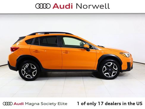 Used 2019 Subaru Crosstrek 2.0i Limited w/ Moonroof Package w/Navigation AWD/4WD image 18