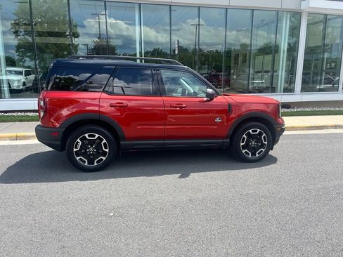Certified 2024 Ford Bronco Sport Outer Banks w/ Tech Package AWD/4WD image 10