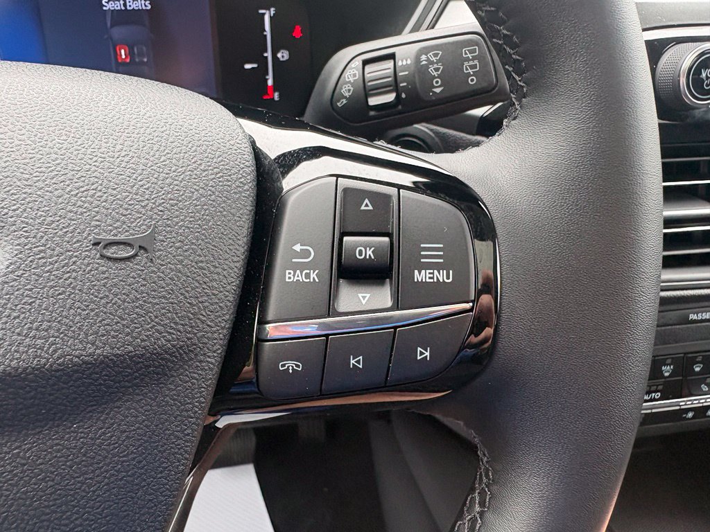 Used 2026 Ford Escape Active w/ Cold Weather Package FWD image 19