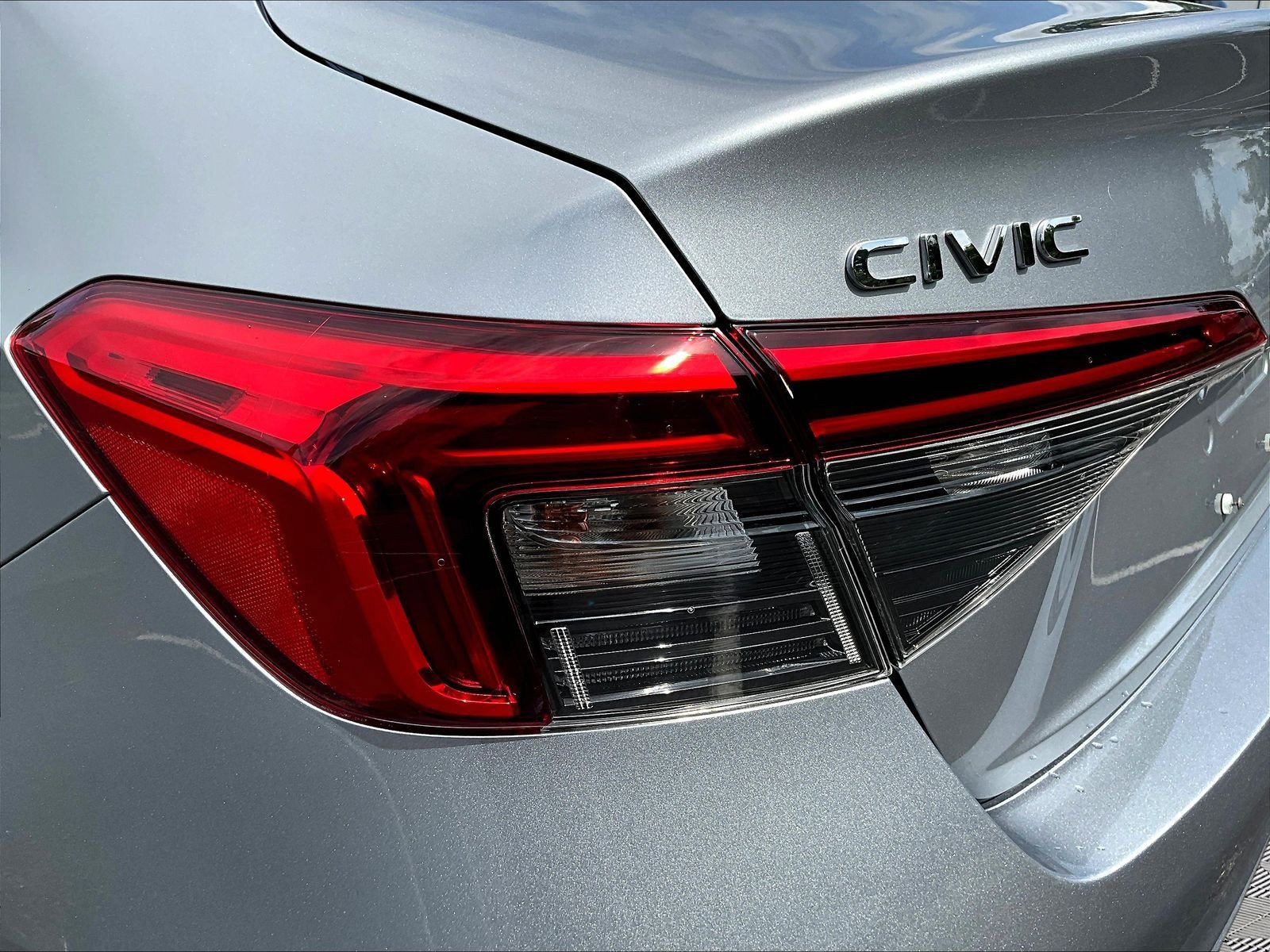 Used 2023 Honda Civic Sport image 22