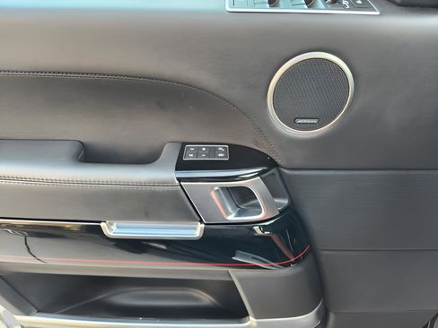 Used 2017 Land Rover Range Rover SV Autobiography Dynamic image 18