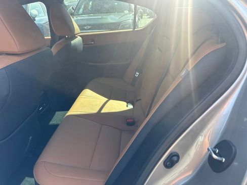 Used 2023 Lexus IS 300 w/ Premium Package RWD image 17