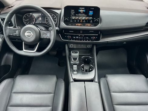 Used 2021 Nissan Rogue SL w/ Premium Package image 4