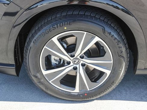 Certified 2023 Lexus RX 350 w/ Cold Area Package AWD/4WD image 11