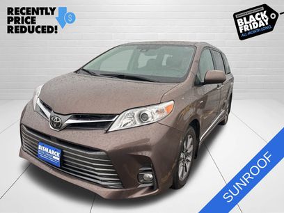 Used 2020 Toyota Sienna XLE