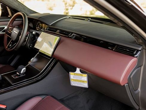 New 2026 Land Rover Range Rover Velar Autobiography image 29