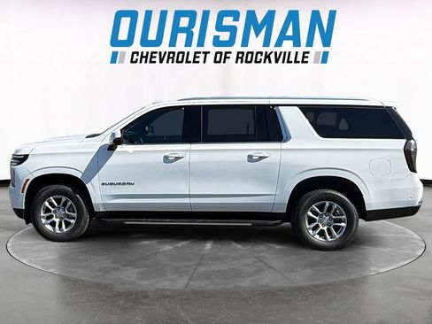 New 2026 Chevrolet Suburban LT w/ Comfort Package AWD/4WD image 3