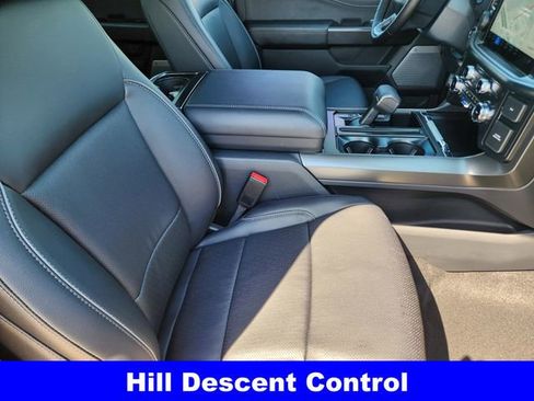 New 2025 Ford F150 Lariat w/ Equipment Group 501A Mid image 14