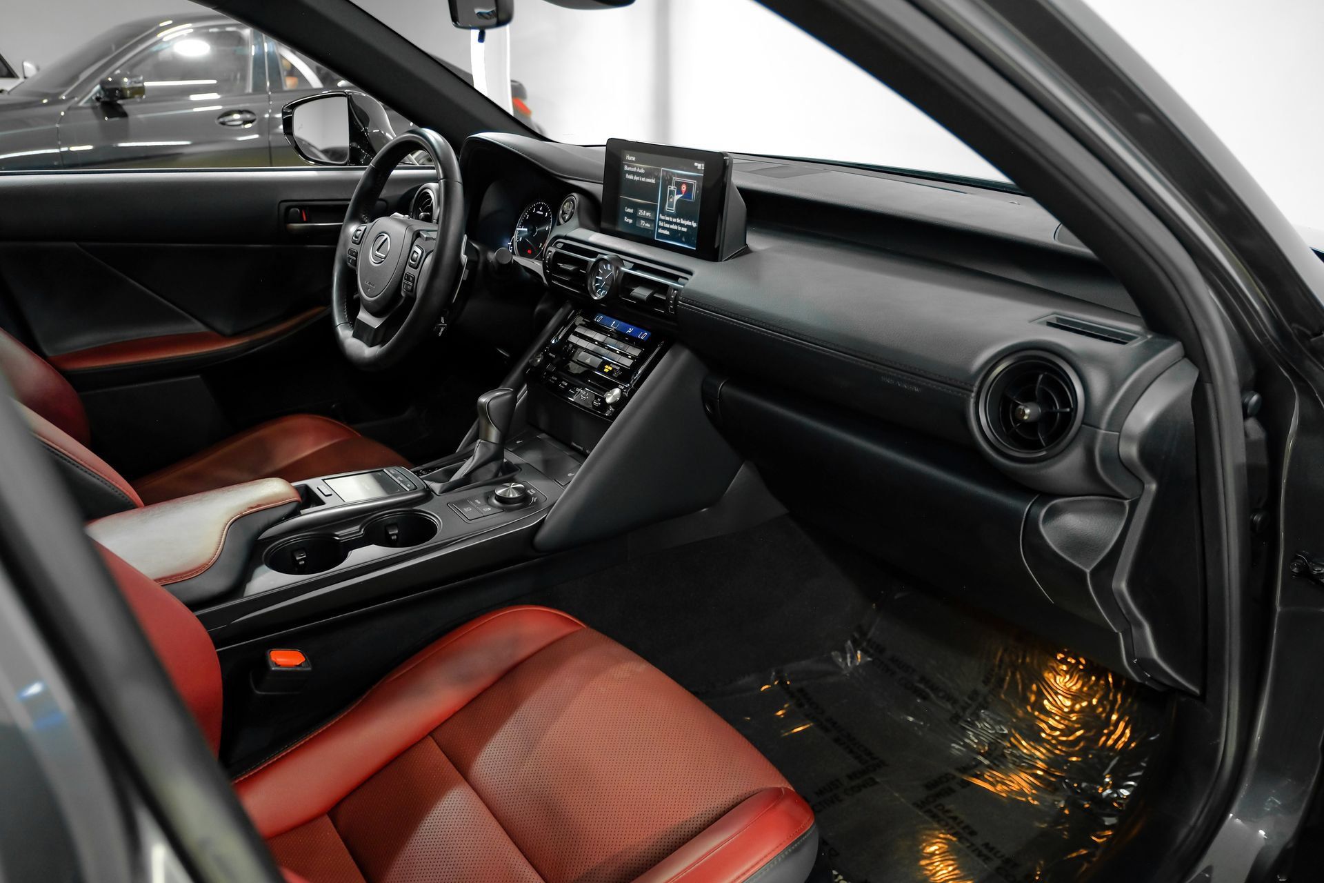 Used 2024 Lexus IS 300 F Sport RWD image 17