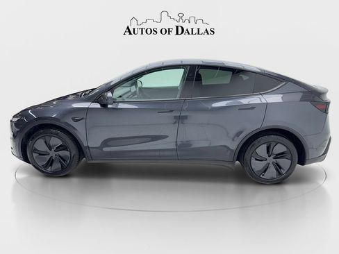 Used 2026 Tesla Model Y 2WD image 5