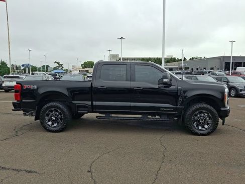 Certified 2023 Ford F250 Lariat w/ Lariat Ultimate Package AWD/4WD image 7