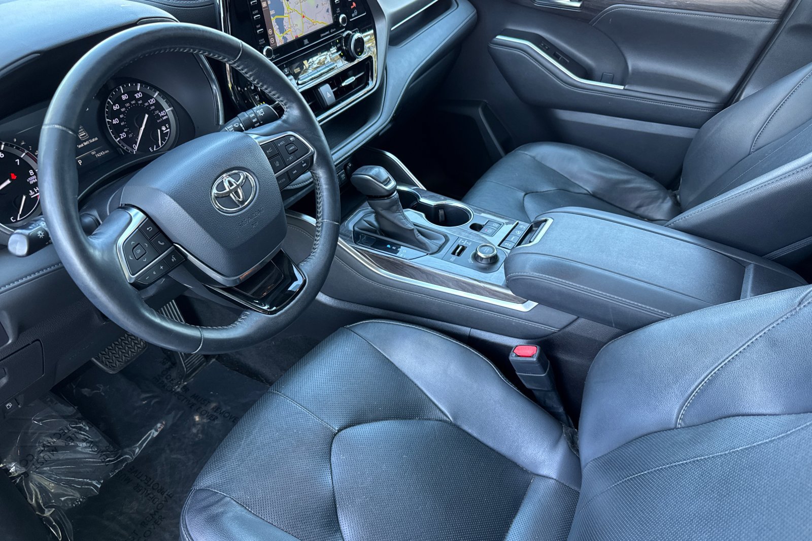 Used 2020 Toyota Highlander Limited AWD/4WD image 10