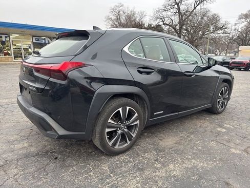 Used 2020 Lexus UX 250h w/ Premium Package image 5