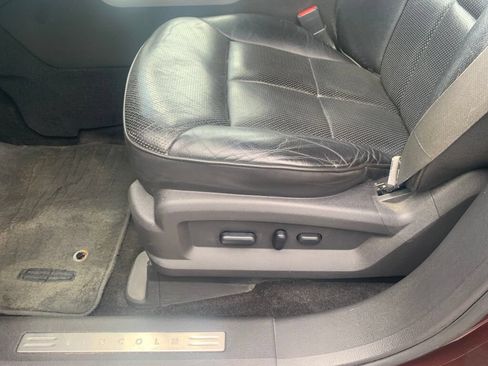 Used 2009 Lincoln MKX AWD image 15