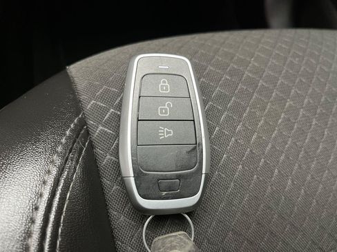Used 2020 Buick Encore Sport Touring w/ Safety Package AWD/4WD image 22
