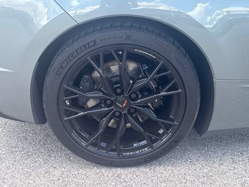 Used 2023 Chevrolet Corvette Stingray Premium Conv w/ Z51 Performance Package RWD image 38