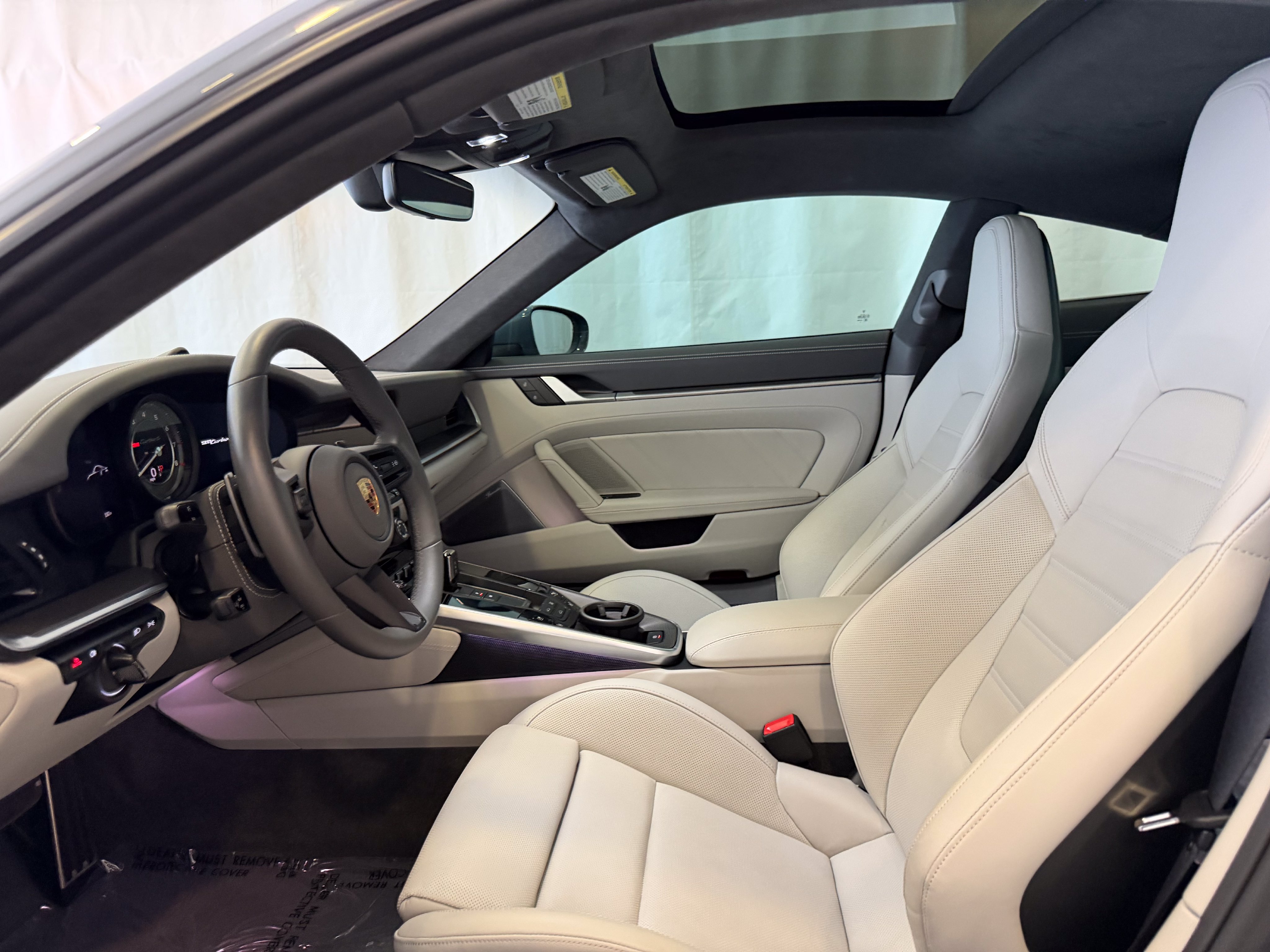 Certified 2025 Porsche 911 Turbo S AWD/4WD image 5